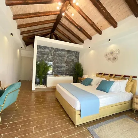 Wild Willow Villa *