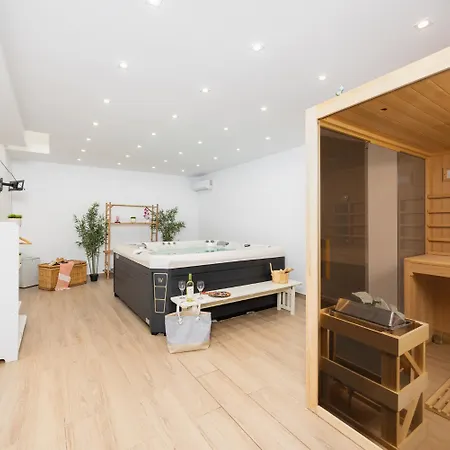 Wild Willow Villa *